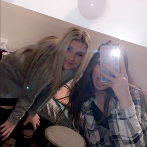 Meet your Posher, Trinety